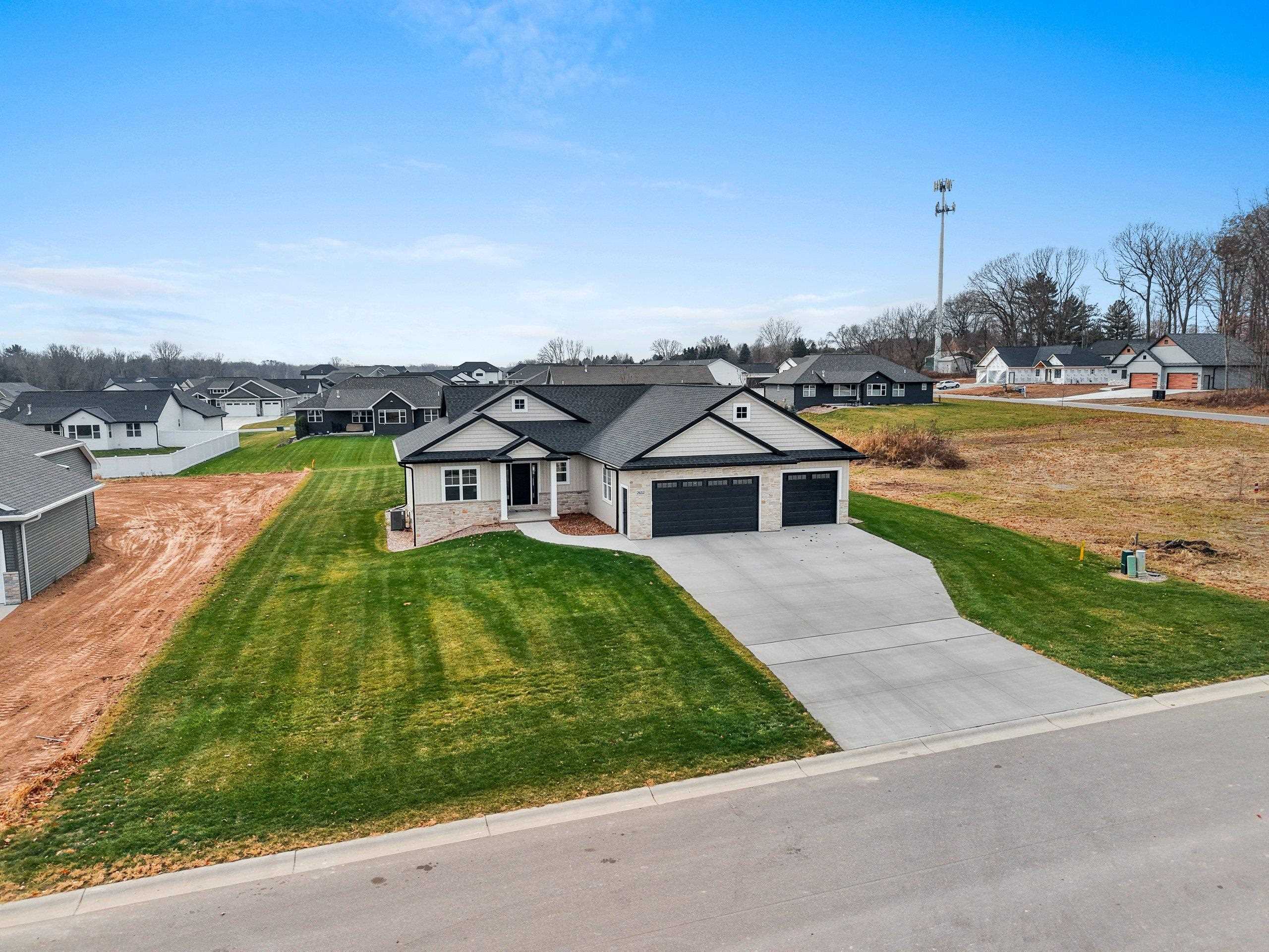 2652 Chambers Crossing Suamico, WI 54313 - Photo 44 of 49