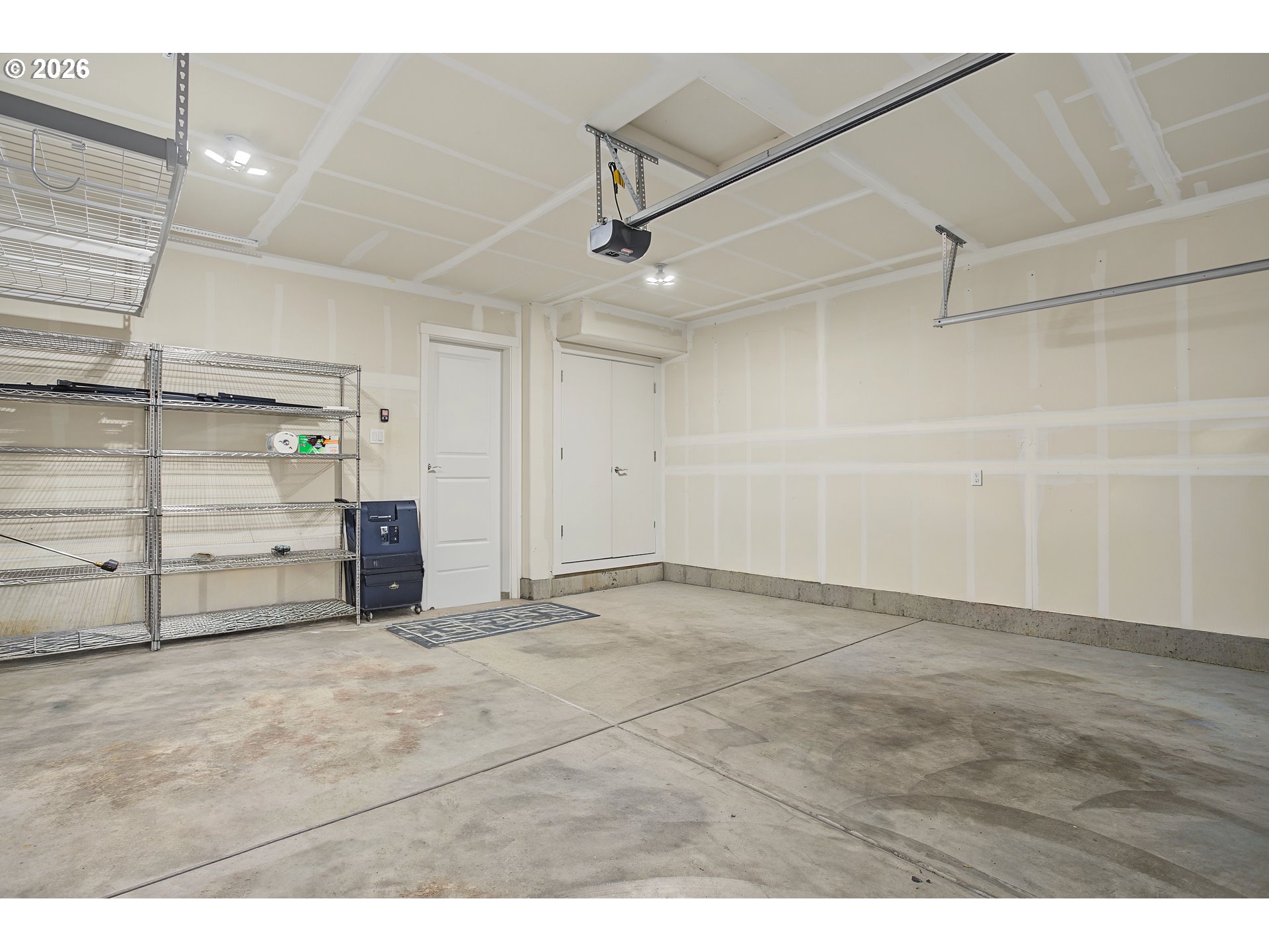 28562 Southwest Geneva Loop Wilsonville, OR 97070 - Photo 33 of 48 Gallery Image 33