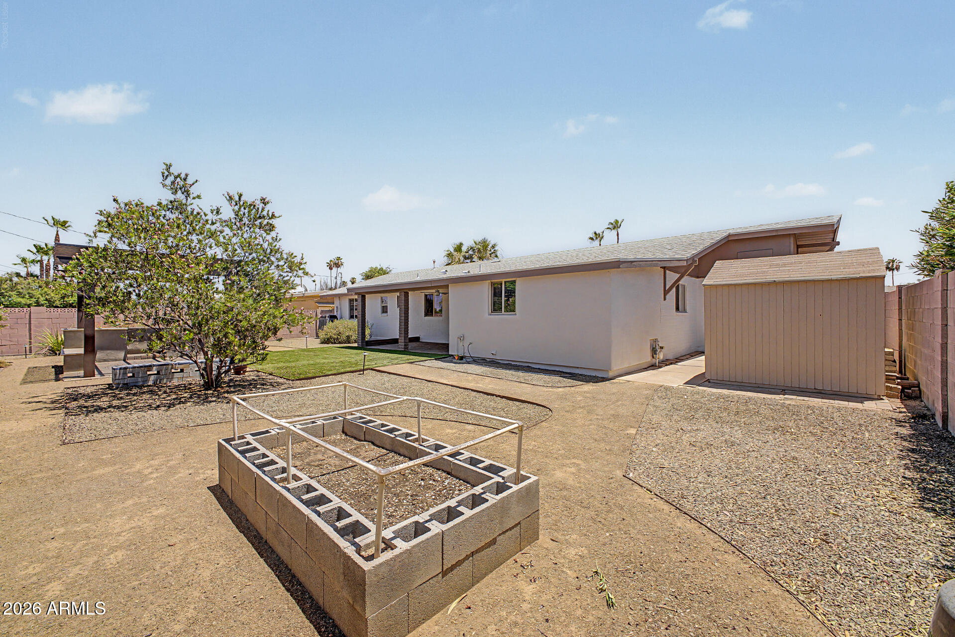 3910 East Shangri La Road Phoenix, AZ 85028 - Photo 29 of 33