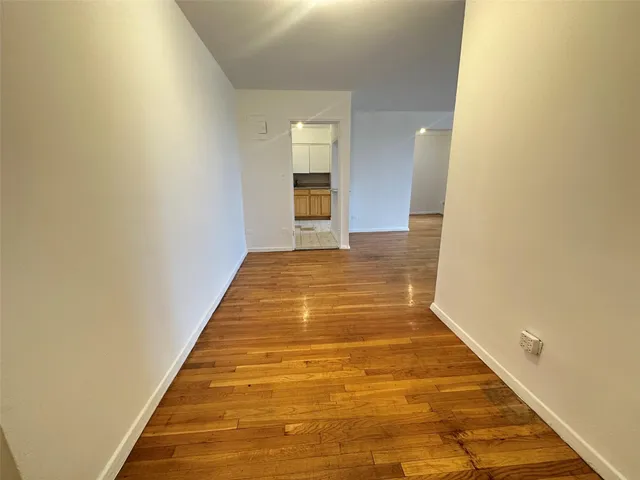 $450,000 | 152-72 Melbourne Avenue, Unit 2P | Kew Gardens Hills