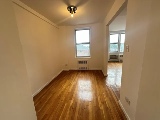 $450,000 | 152-72 Melbourne Avenue, Unit 2P | Kew Gardens Hills