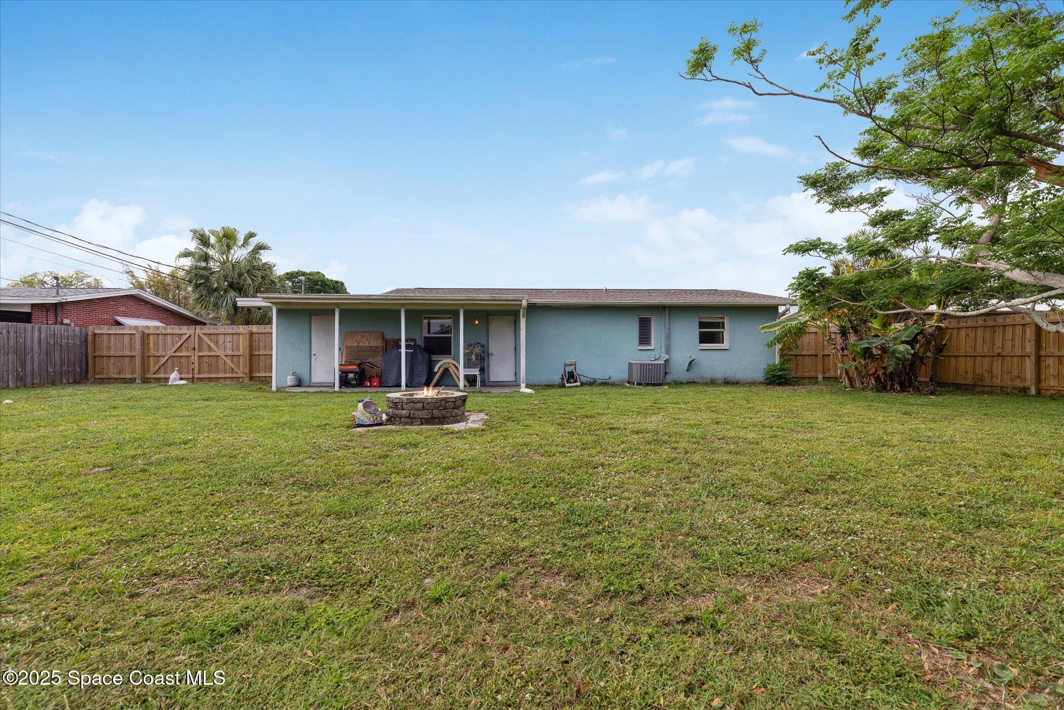 2780 South Breeze Road Melbourne, FL 32935 - Photo 19 of 25 27-2780-S-Breeze-Rd-Melbourne-FL-32935-W