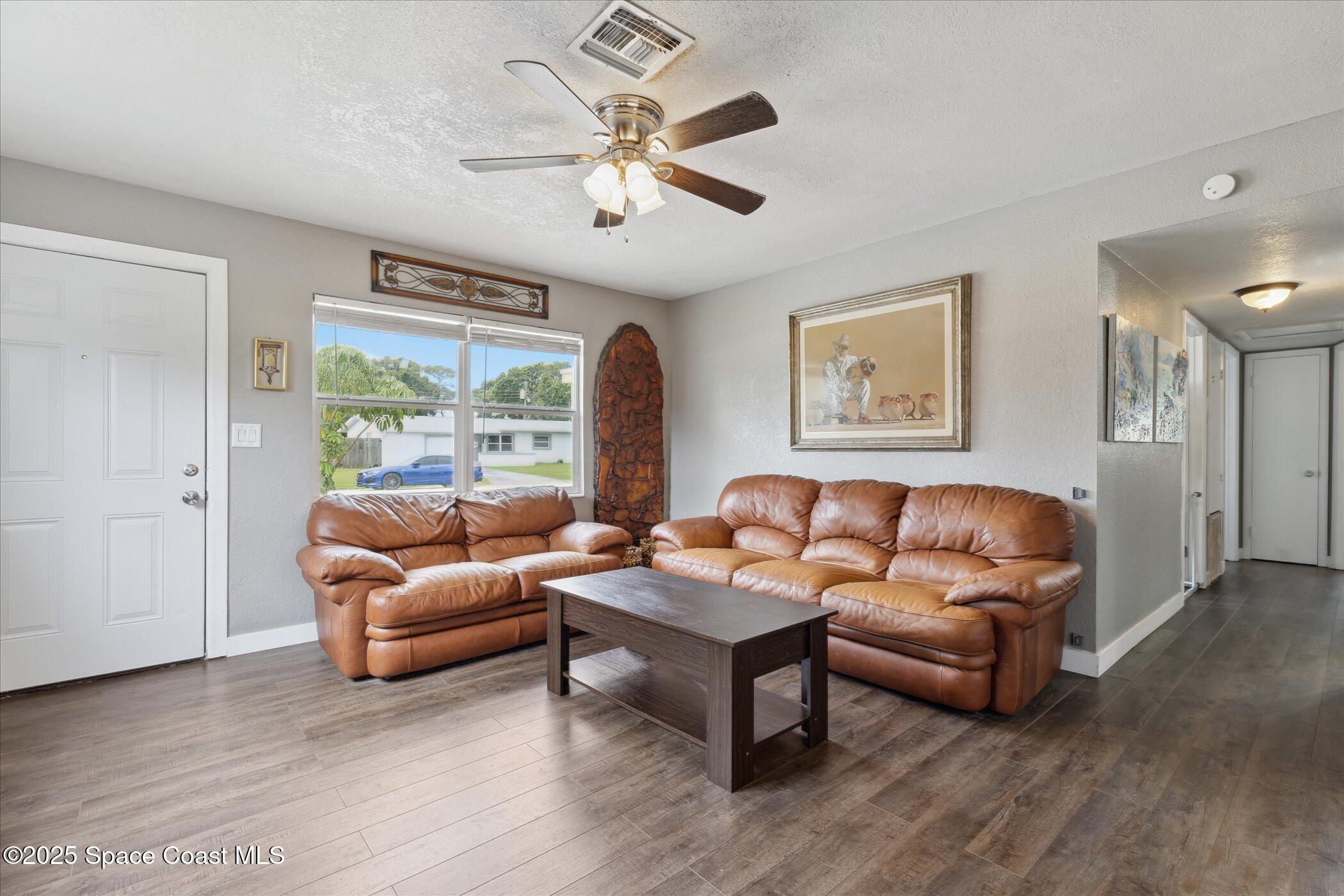 2780 South Breeze Road Melbourne, FL 32935 - Photo 10 of 25 12-2780-S-Breeze-Rd-Melbourne-FL-32935-W