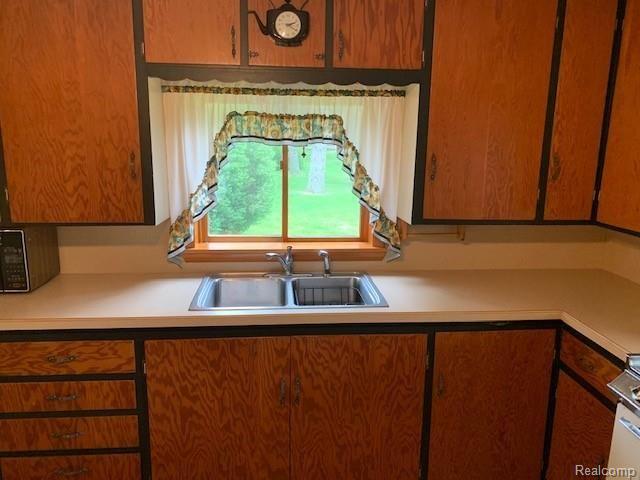 4321 Levalley Road Columbiaville, MI 48421 - Photo 14 of 32 IMG_1039.jpg