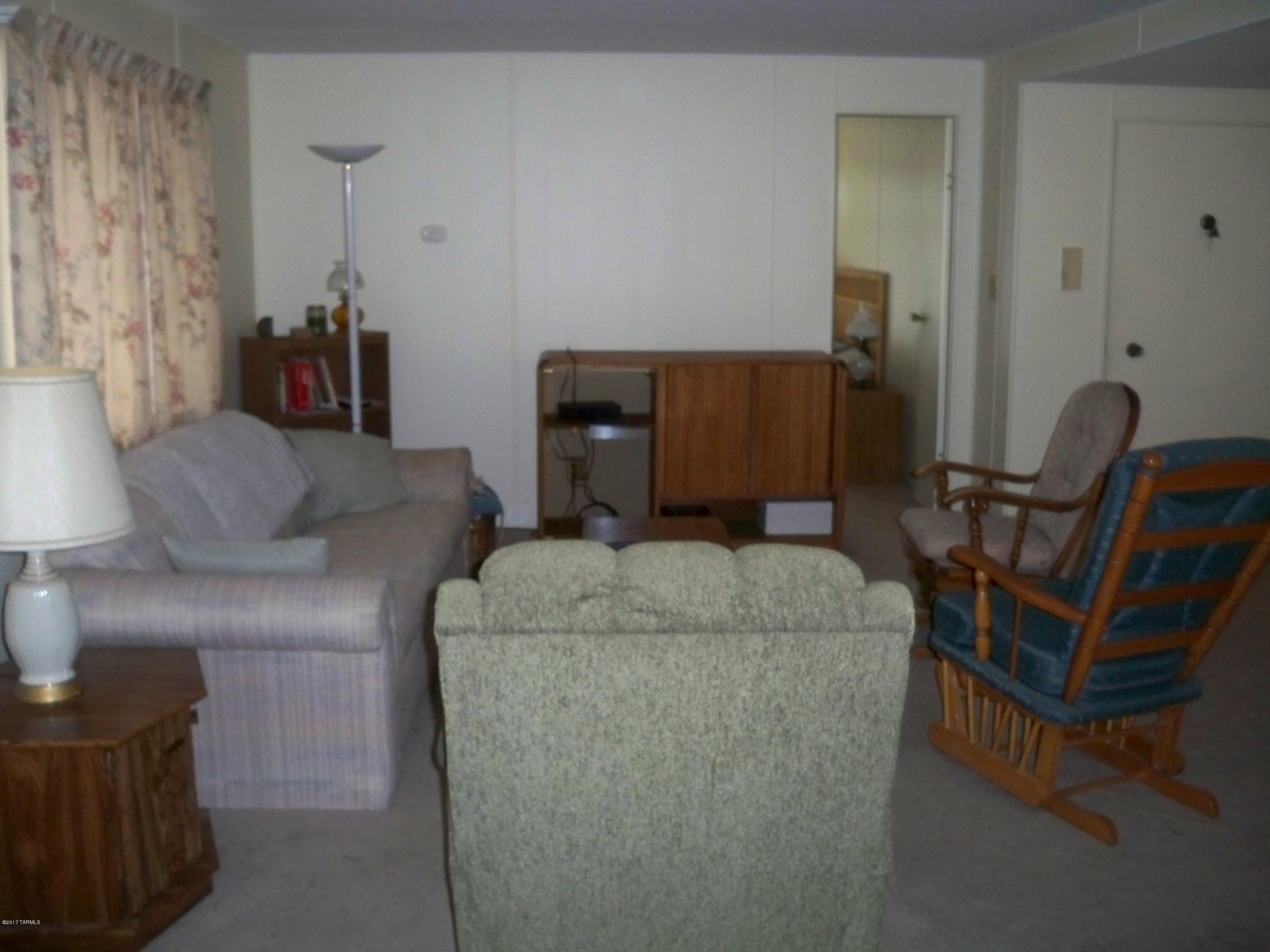 6046 West Rocking Cir Street Tucson, AZ 85713 - Photo 12 of 21 Gallery Image 12
