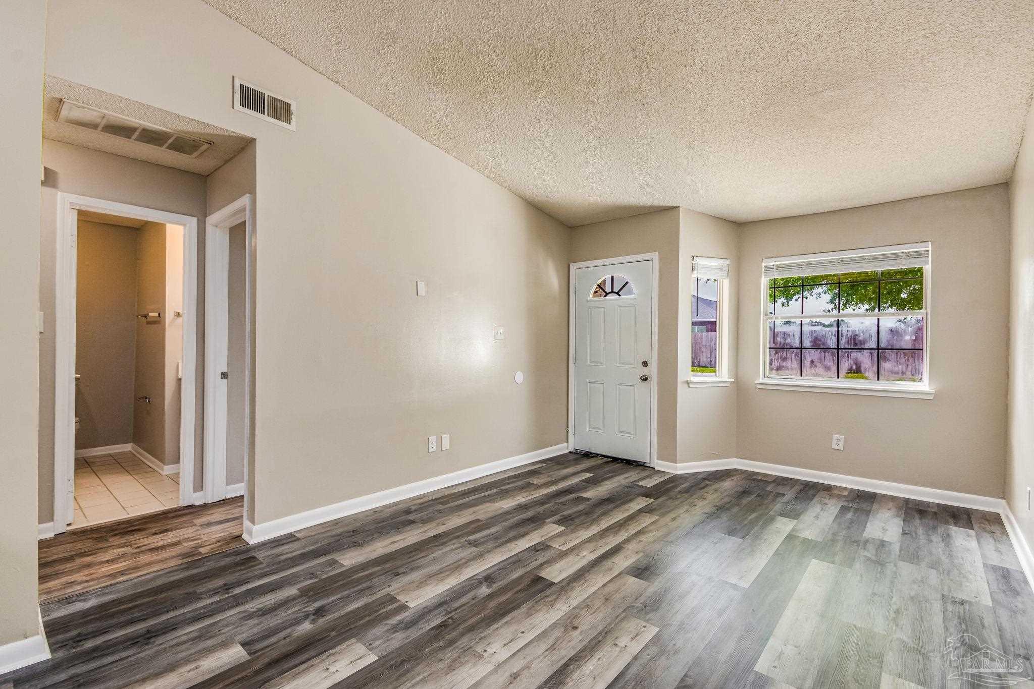 8174 Kause Road Pensacola, FL 32506 - Photo 6 of 29 Gallery Image 6