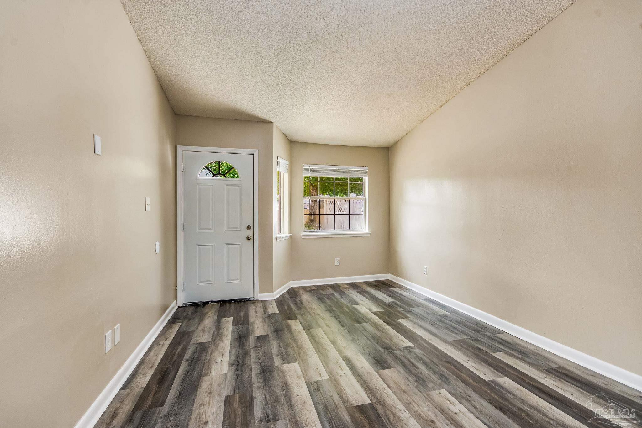 8174 Kause Road Pensacola, FL 32506 - Photo 7 of 29 Gallery Image 7