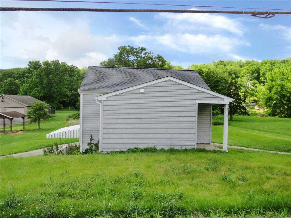 1337 Nine Eighty Road Canonsburg, PA 15317 - Photo 2 of 23
