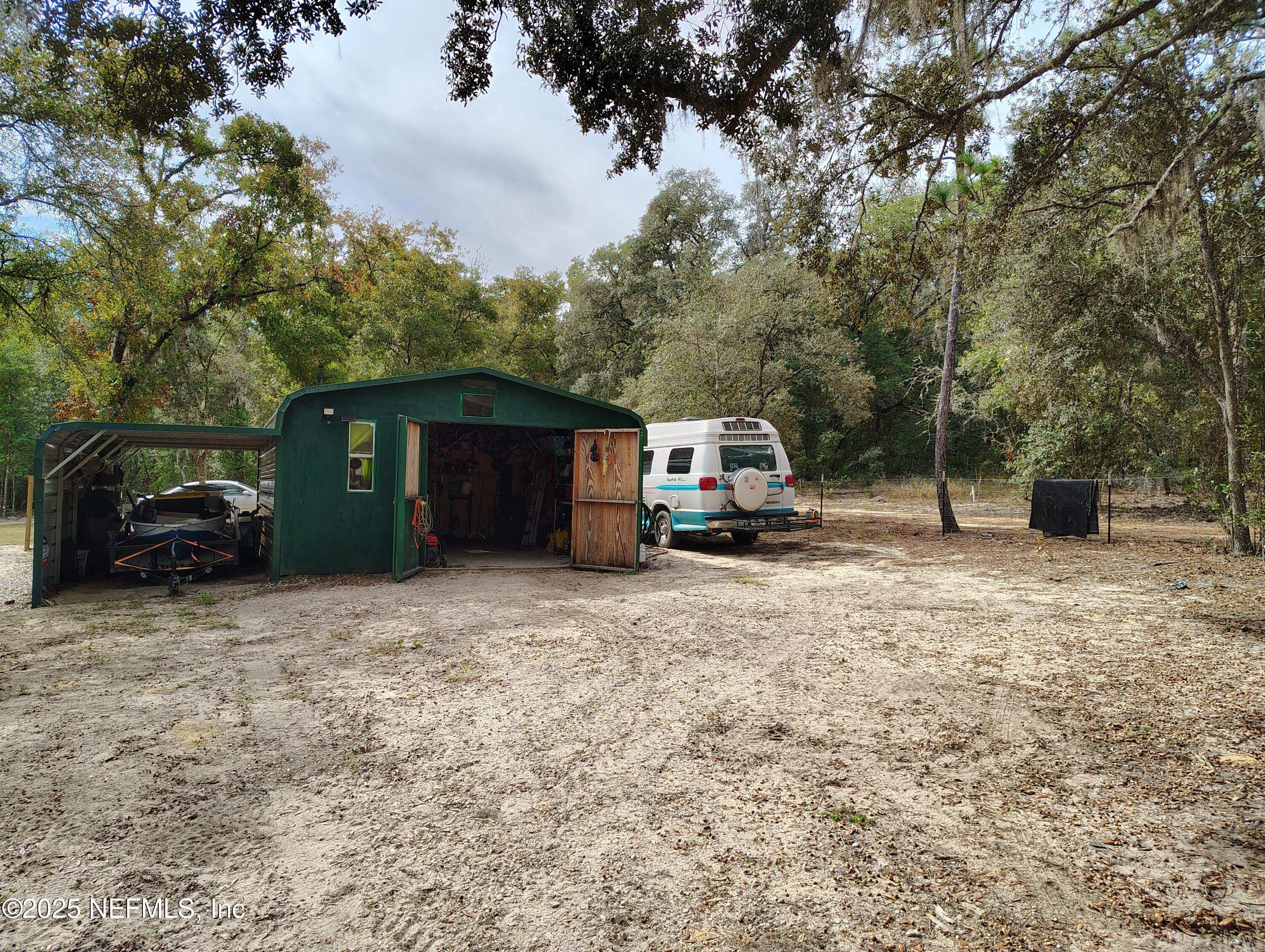 191 Kay Street Interlachen, FL 32148 - Photo 20 of 27 Carport/Shed