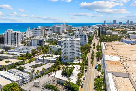 $335,000 | 1925 Washington Avenue, Unit 16, Miami Beach, FL 33139