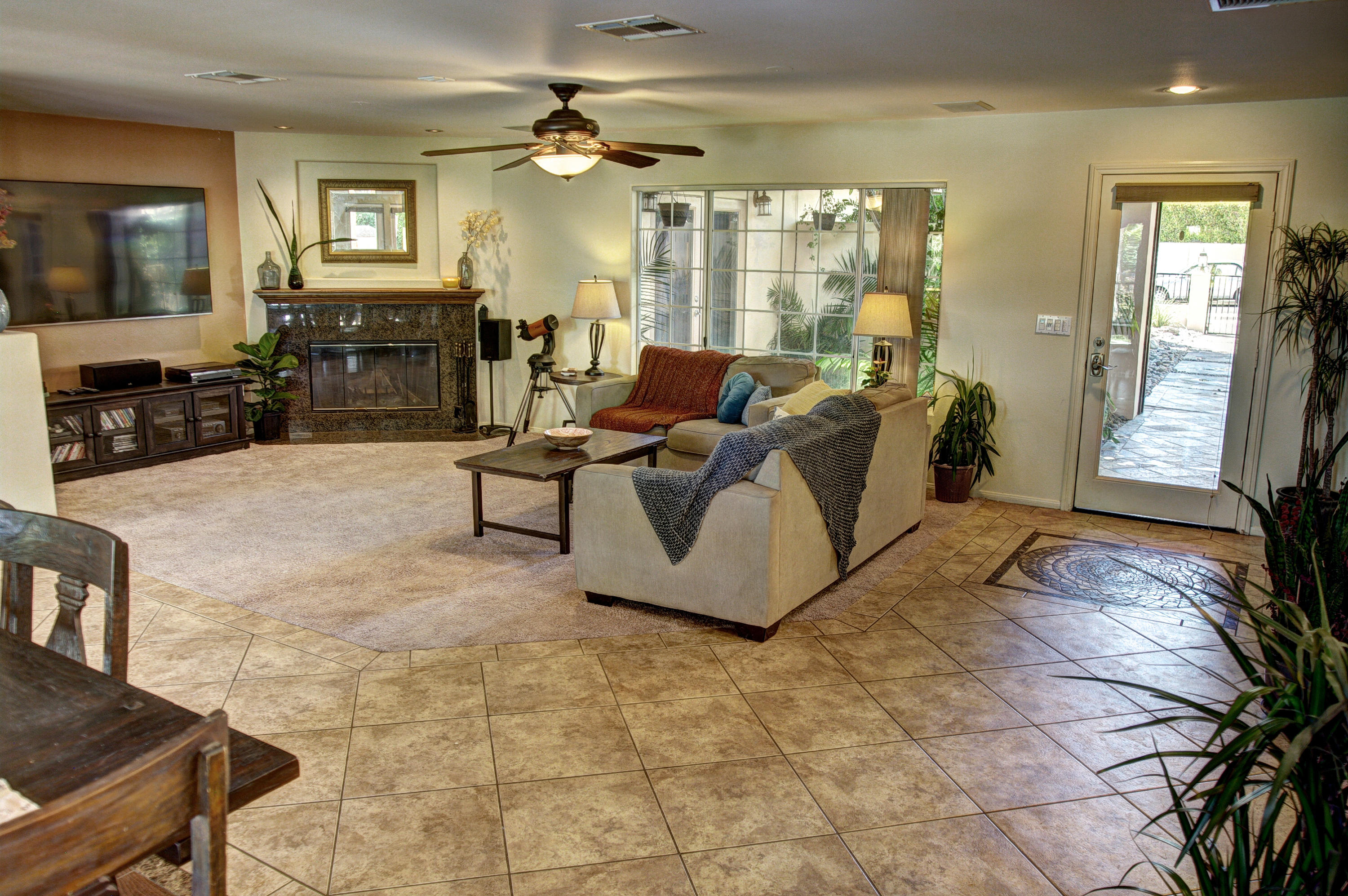 68446 Terrace Road Cathedral City, CA 92234 - Photo 11 of 81 a living room with furniture and a flat screen tv