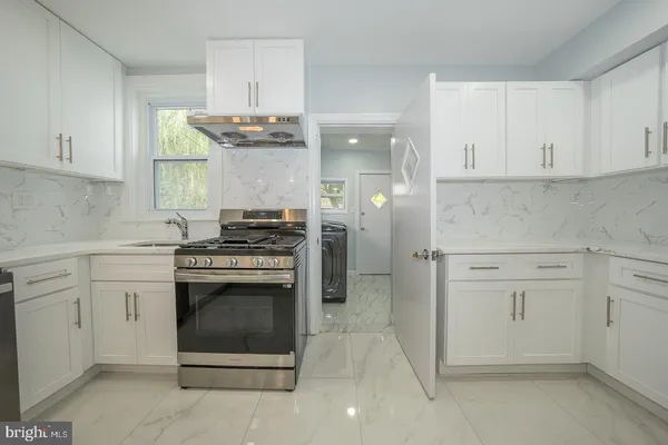 $2,895 | 145 Summit Terrace, Bryn Mawr, PA 19010