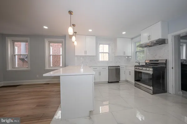 $2,895 | 145 Summit Terrace, Bryn Mawr, PA 19010