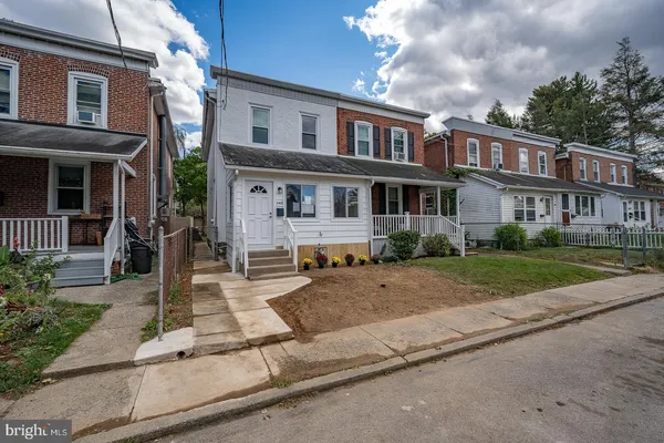 $2,895 | 145 Summit Terrace, Bryn Mawr, PA 19010