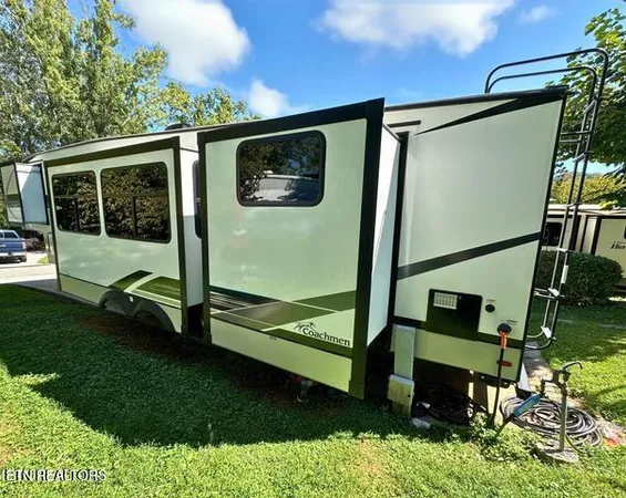 $150,000 | Lot 94 Highway 73 Townsend Tn 37882, Townsend, TN 37882