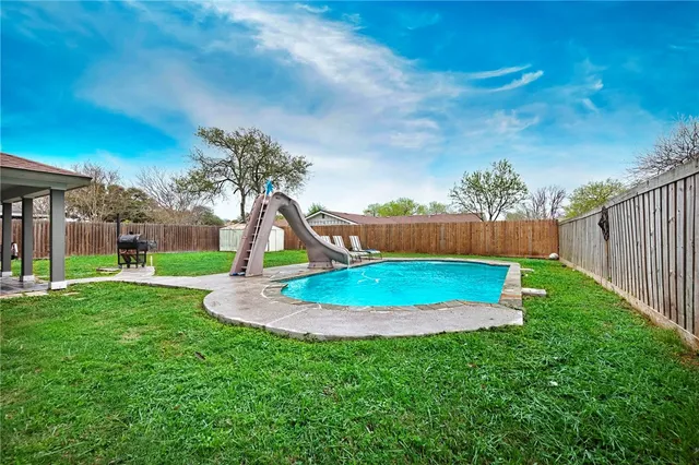 $359,900 | 1129 Alexandria Drive, Corpus Christi, TX 78412