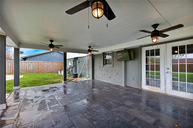 $359,900 | 1129 Alexandria Drive, Corpus Christi, TX 78412