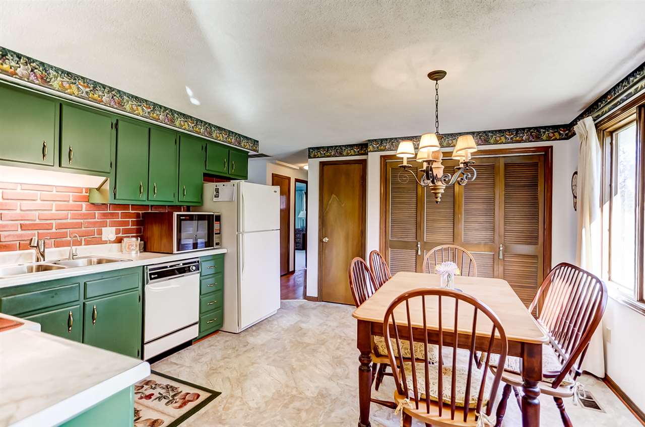 3302 Evergreen Road Fort Wayne, IN 46818 - Photo 11 of 34