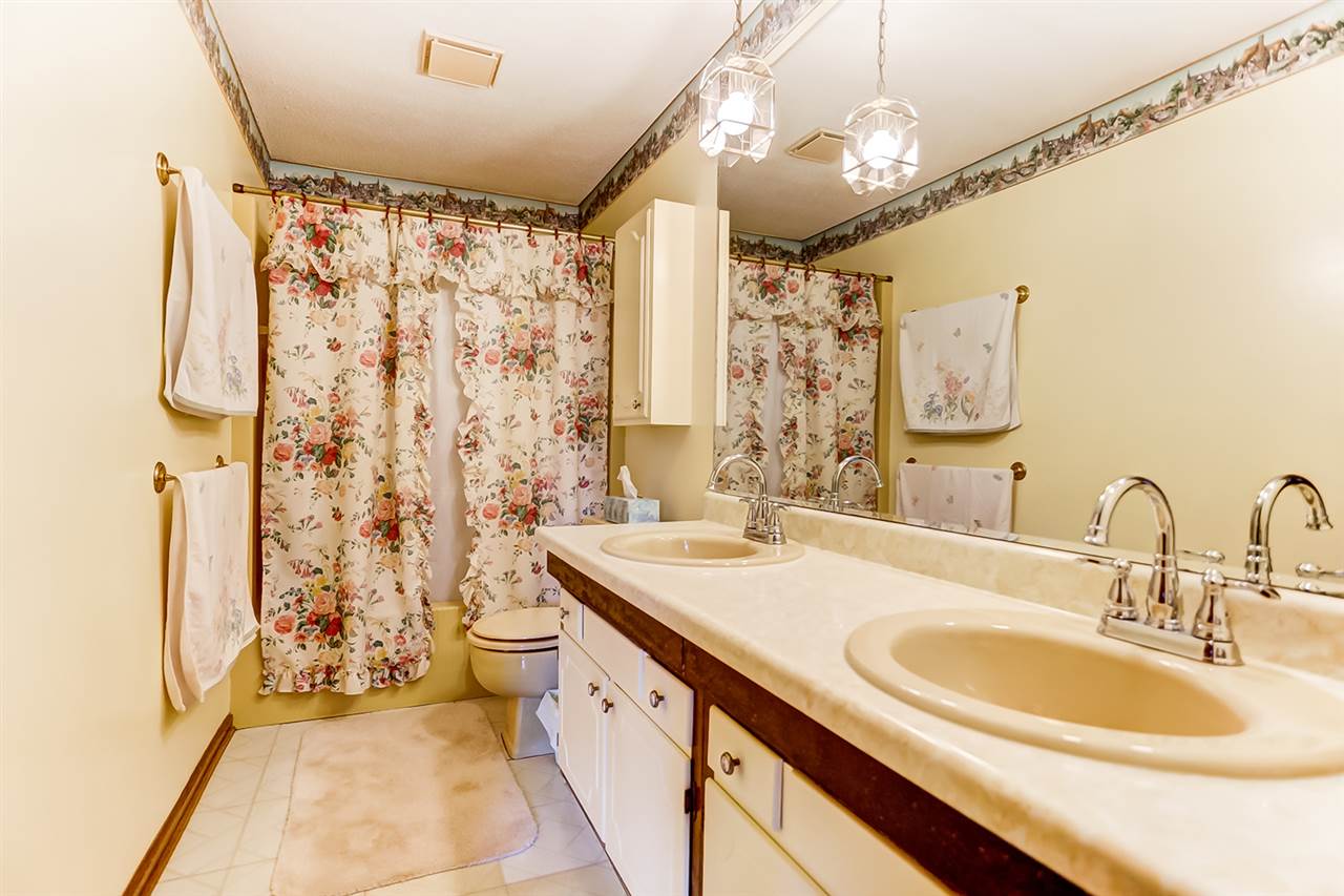 3302 Evergreen Road Fort Wayne, IN 46818 - Photo 19 of 34