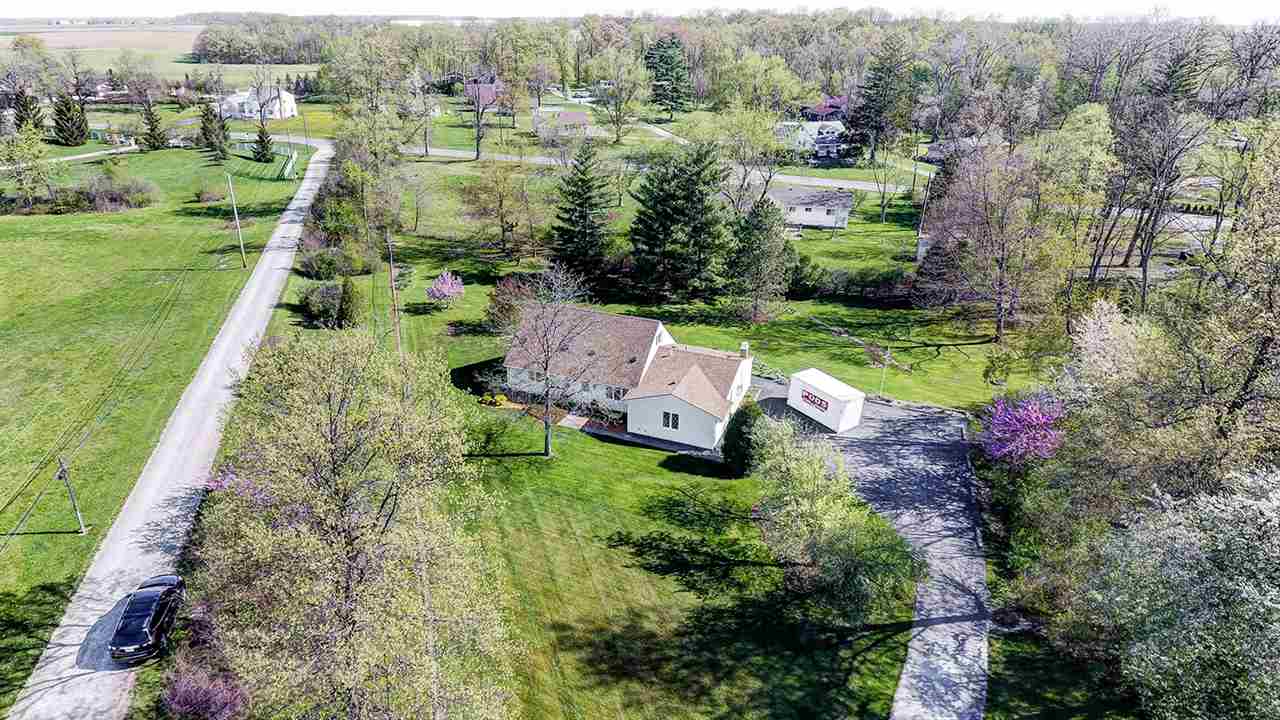 3302 Evergreen Road Fort Wayne, IN 46818 - Photo 3 of 34