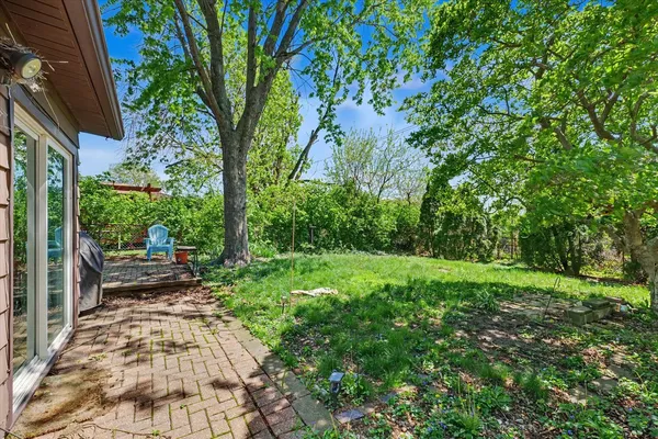 $114,900 | 2123 East Mill Stone Road, Unit 2123, Decatur, IL 62526