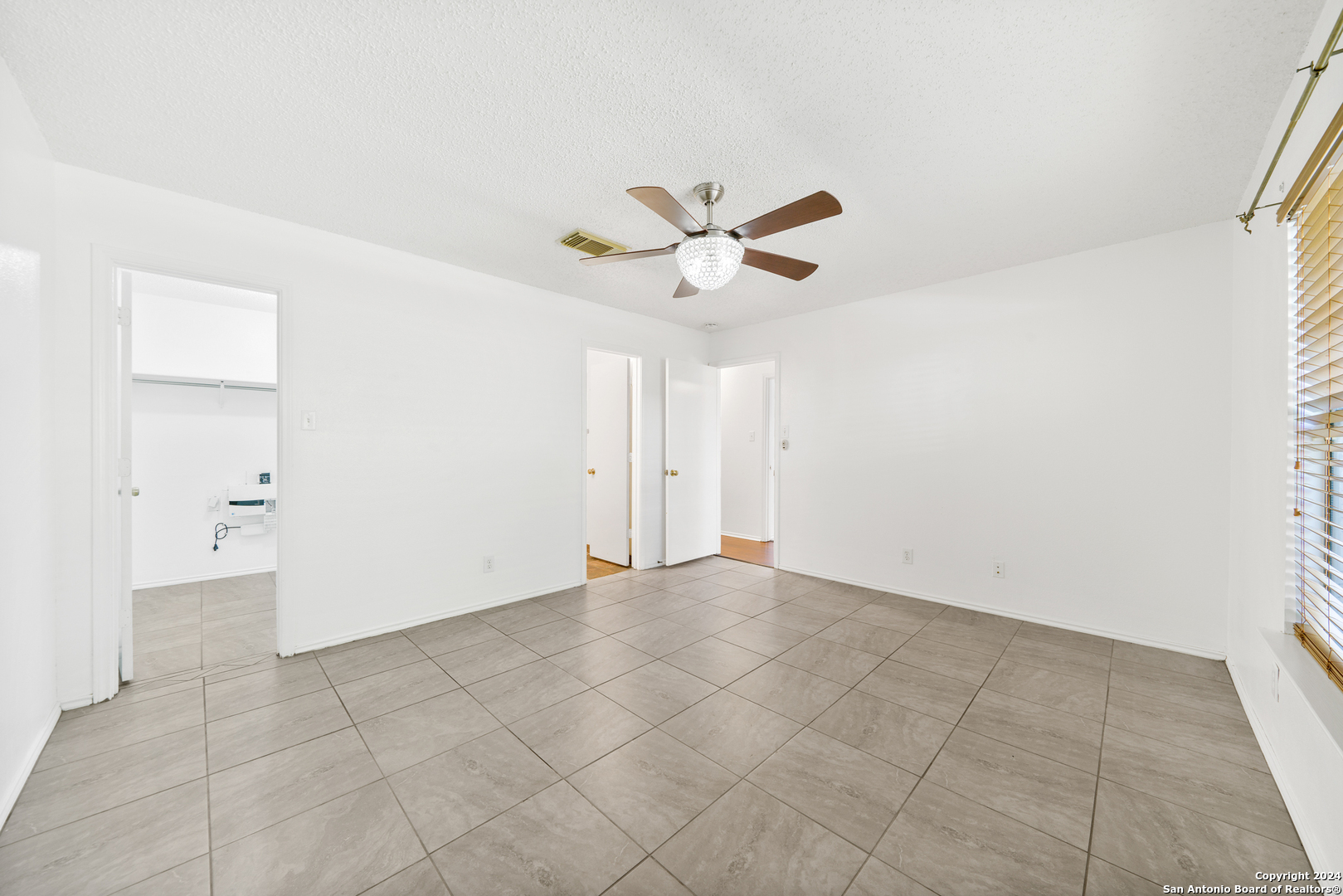 6820 Flatstone Pass Converse, TX 78109 - Photo 17 of 26