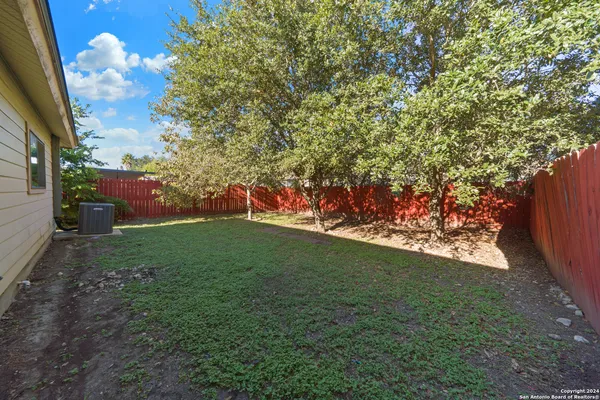 $1,450 | 6820 Flatstone Pass, Converse, TX 78109