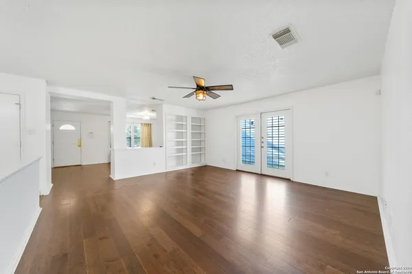 $1,450 | 6820 Flatstone Pass, Converse, TX 78109