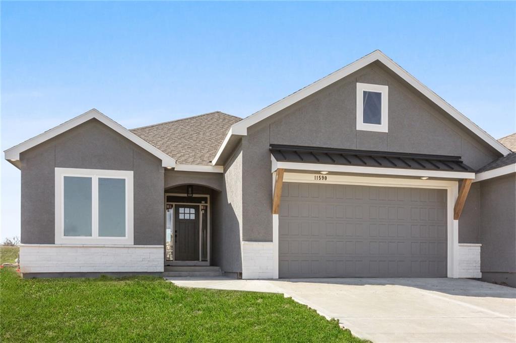 11544 North Olathe View Road Olathe, KS 66061 - Photo 25 of 49