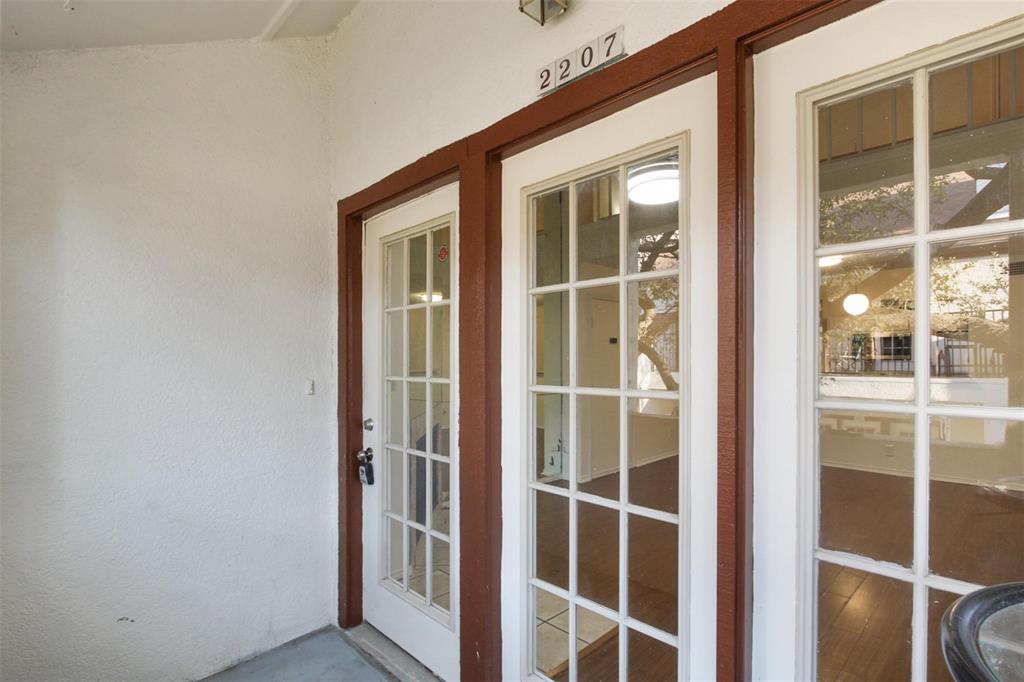 13215 Emily Road, Unit 2207 Dallas, TX 75240 - Photo 3 of 16