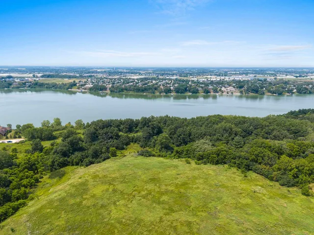 $2,750,000 | New Plank Road, De Pere, WI 54115