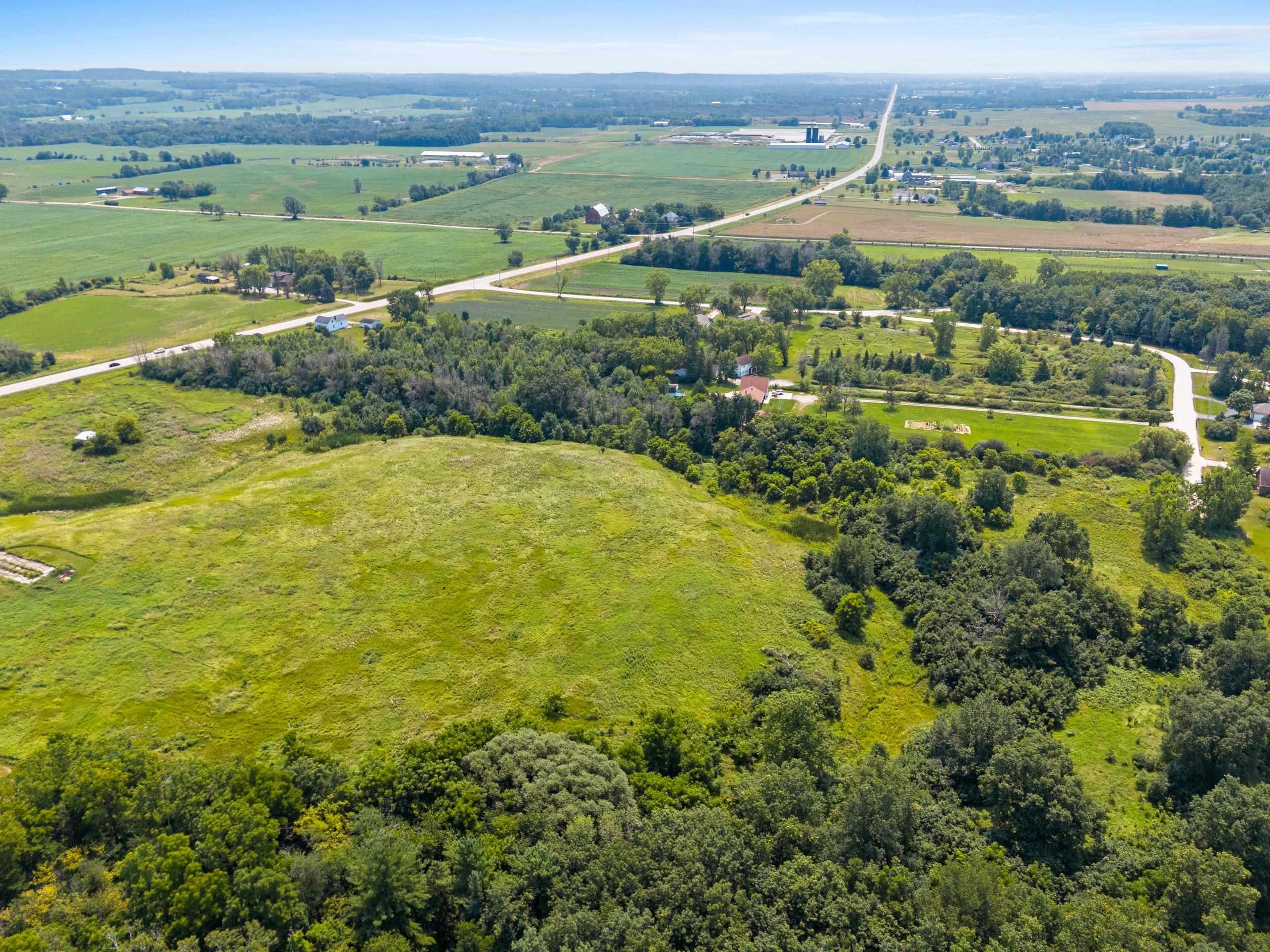 New Plank Road De Pere, WI 54115 - Photo 13 of 28