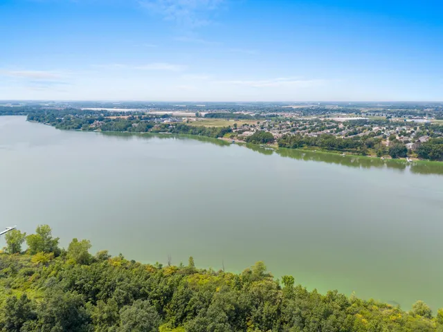 $2,750,000 | New Plank Road, De Pere, WI 54115