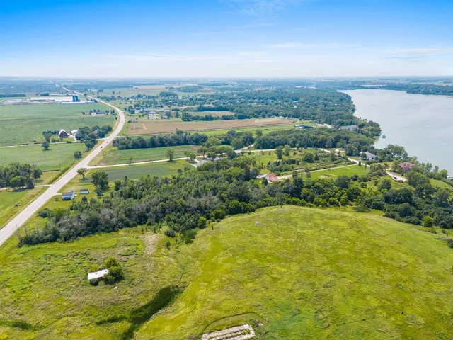 $2,750,000 | New Plank Road, De Pere, WI 54115