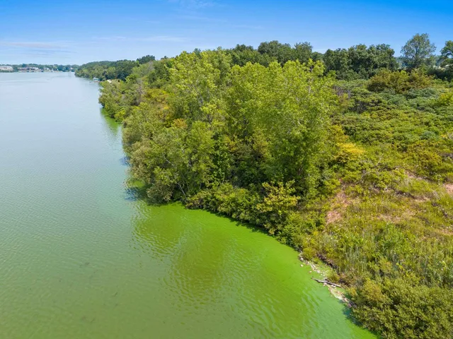 $2,750,000 | New Plank Road, De Pere, WI 54115