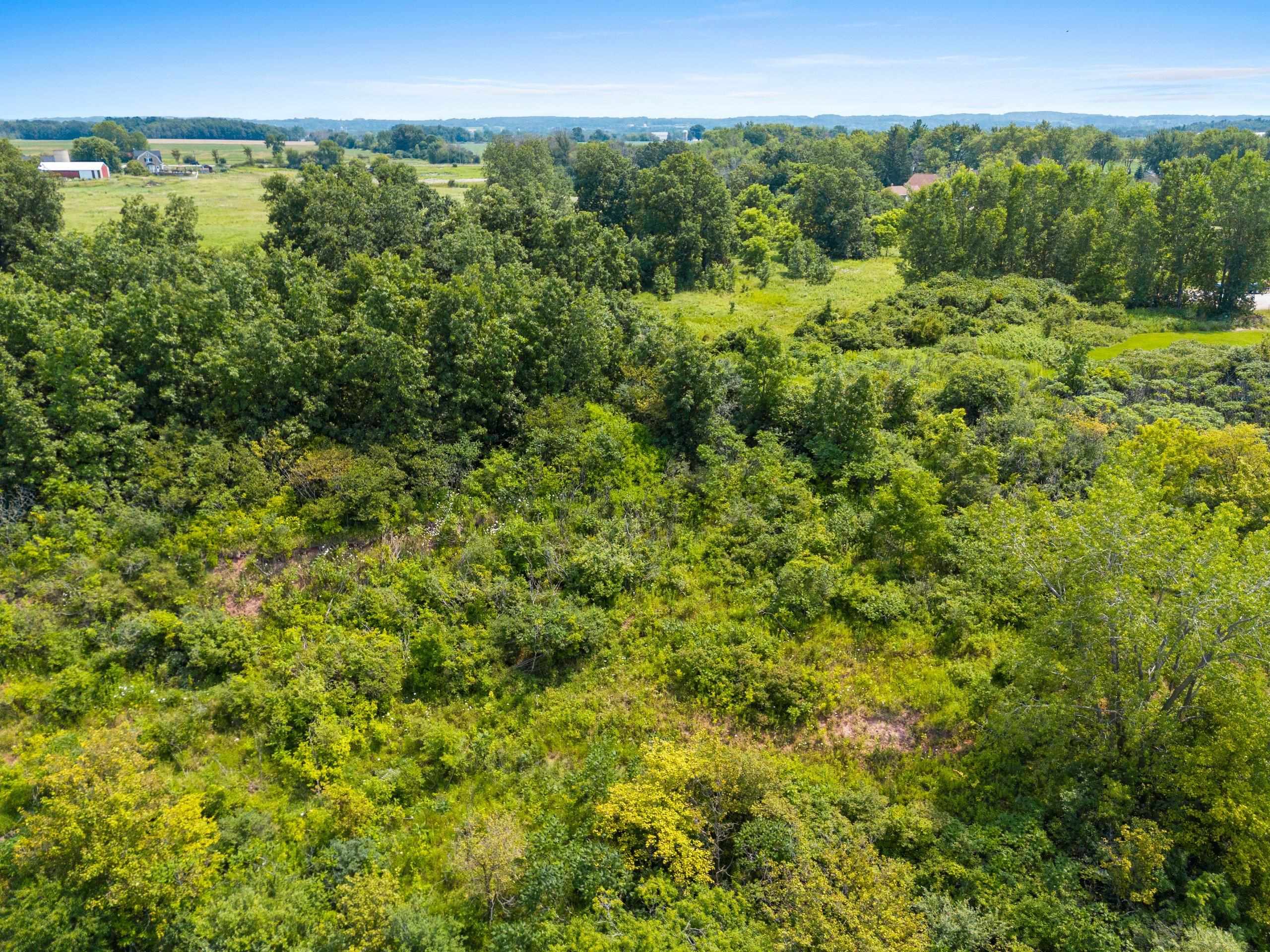 New Plank Road De Pere, WI 54115 - Photo 5 of 28