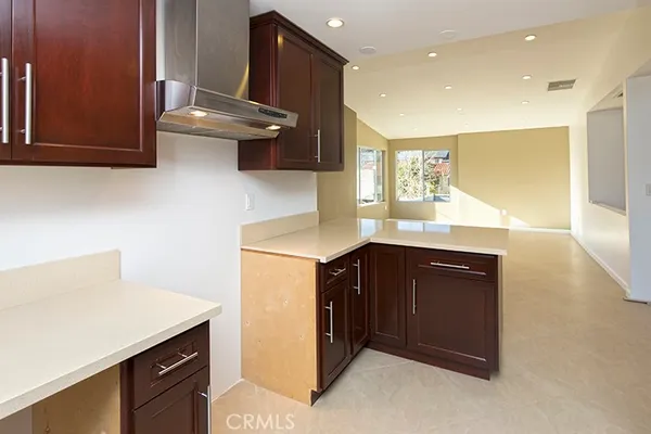 $3,999 | 3240 Montrose Avenue, La Crescenta, CA 91214