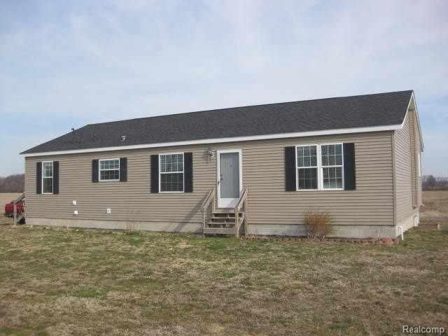 10738 Jeddo Road Yale, MI 48097 - Photo 1 of 6 10738 Jeddo