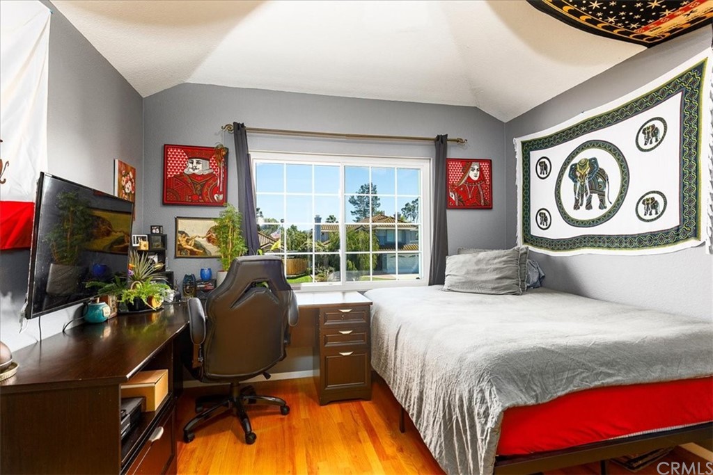 30152 Corte Carrizo Temecula, CA 92591 - Photo 21 of 45 a bedroom with a bed and furniture