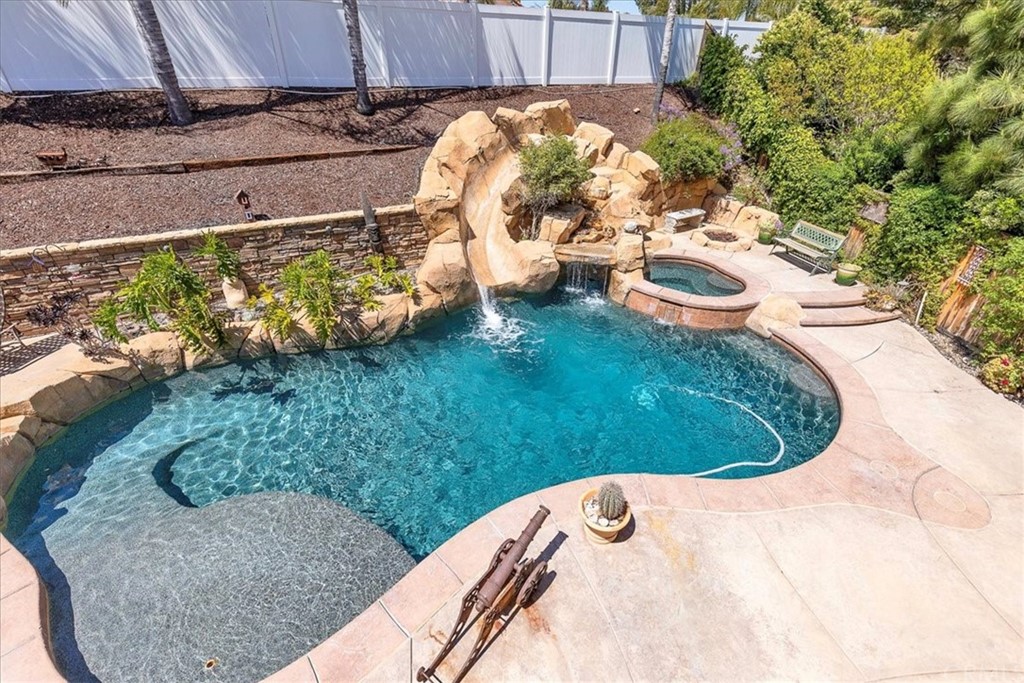 30152 Corte Carrizo Temecula, CA 92591 - Photo 42 of 45 a view of a backyard with plants and a garden