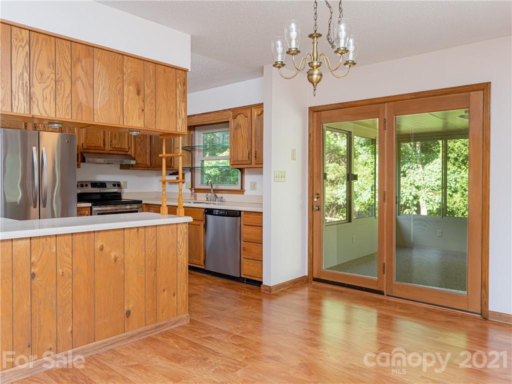 99 High Country Road Weaverville, NC 28787 - Photo 11 of 37 Gallery Image 11