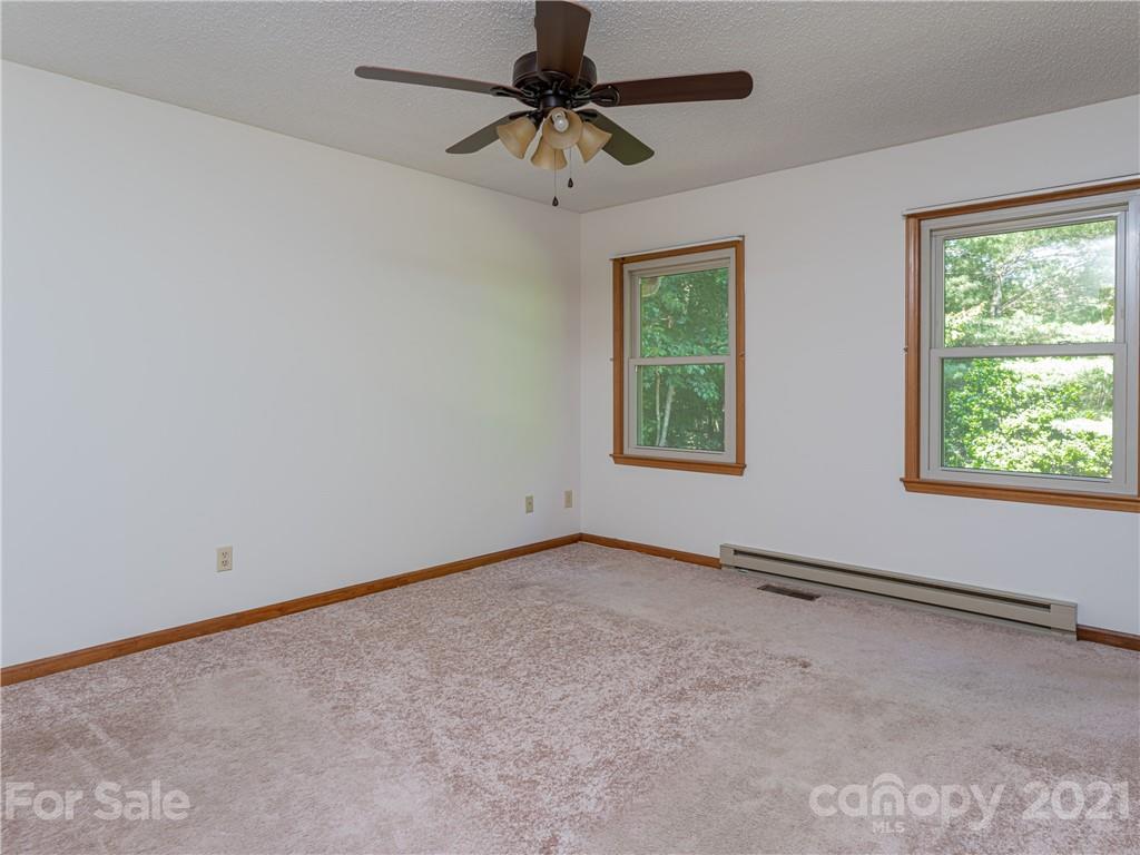 99 High Country Road Weaverville, NC 28787 - Photo 18 of 37 Gallery Image 18