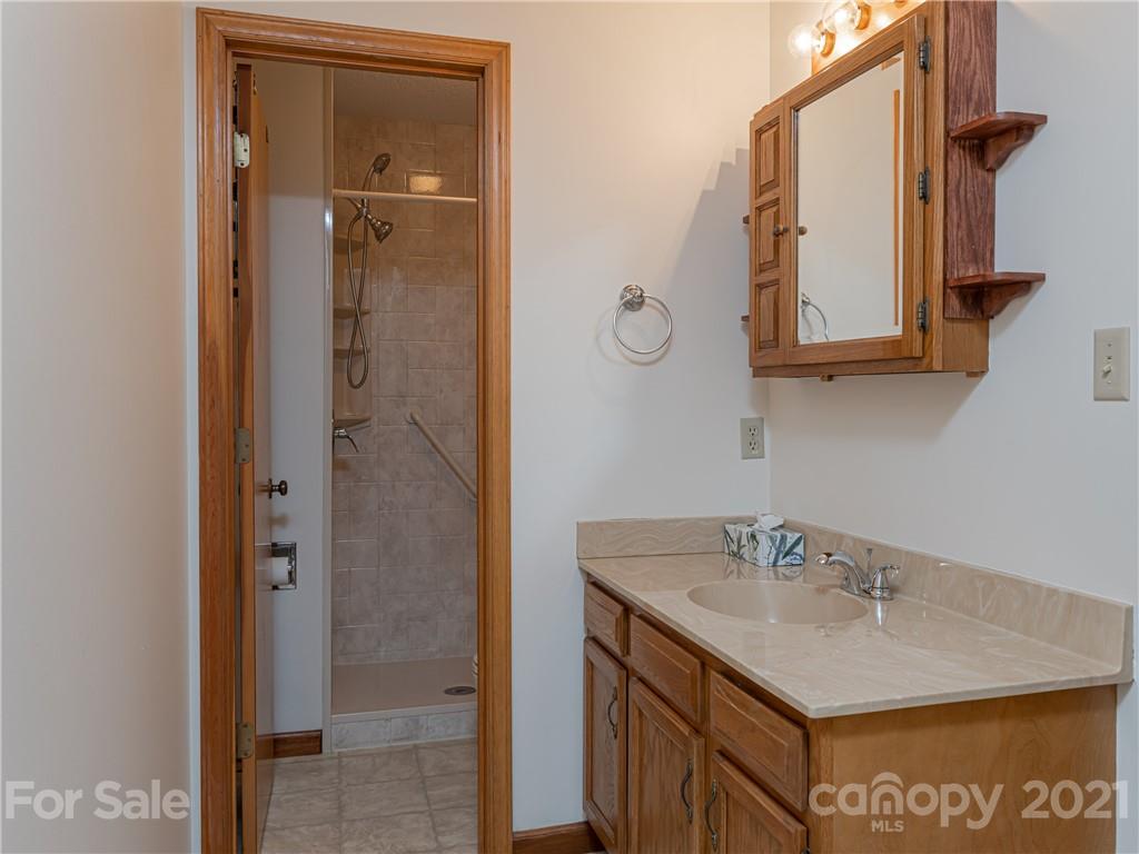 99 High Country Road Weaverville, NC 28787 - Photo 20 of 37 Gallery Image 20