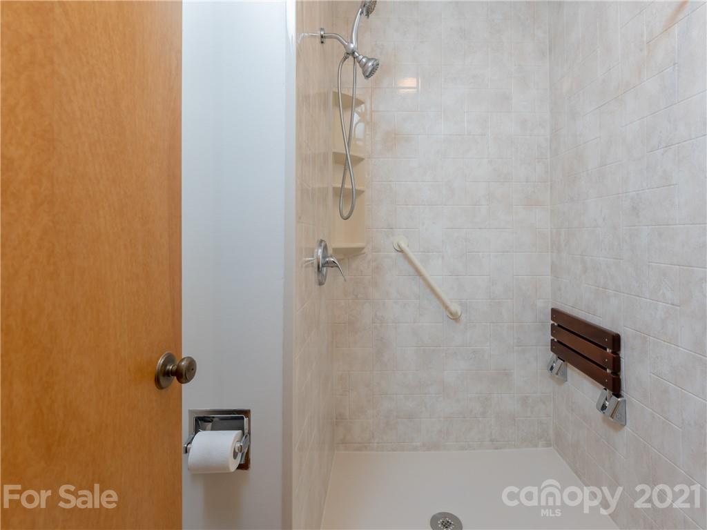 99 High Country Road Weaverville, NC 28787 - Photo 21 of 37 Gallery Image 21