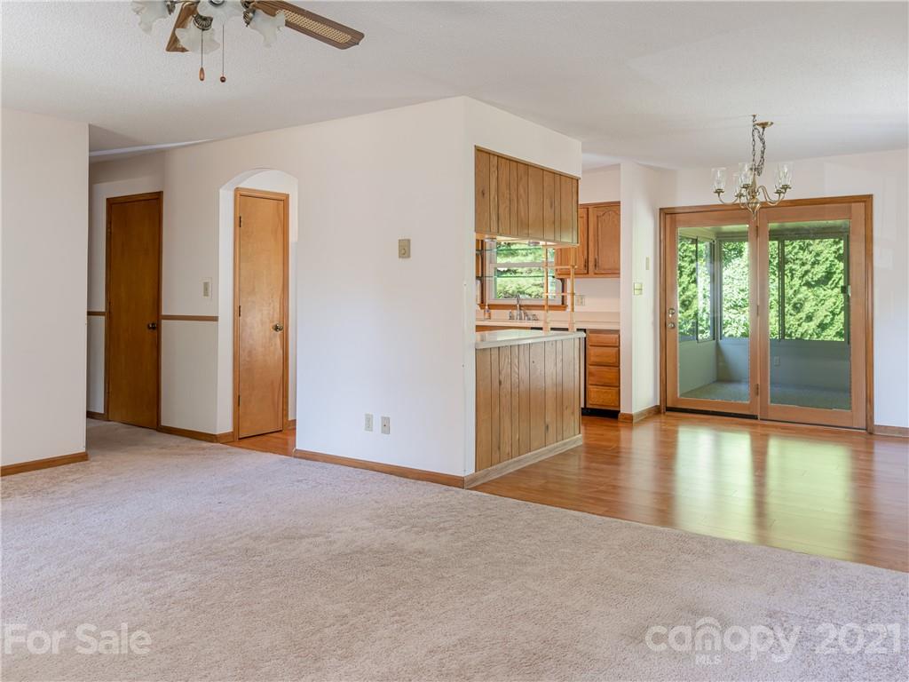99 High Country Road Weaverville, NC 28787 - Photo 9 of 37 Gallery Image 9