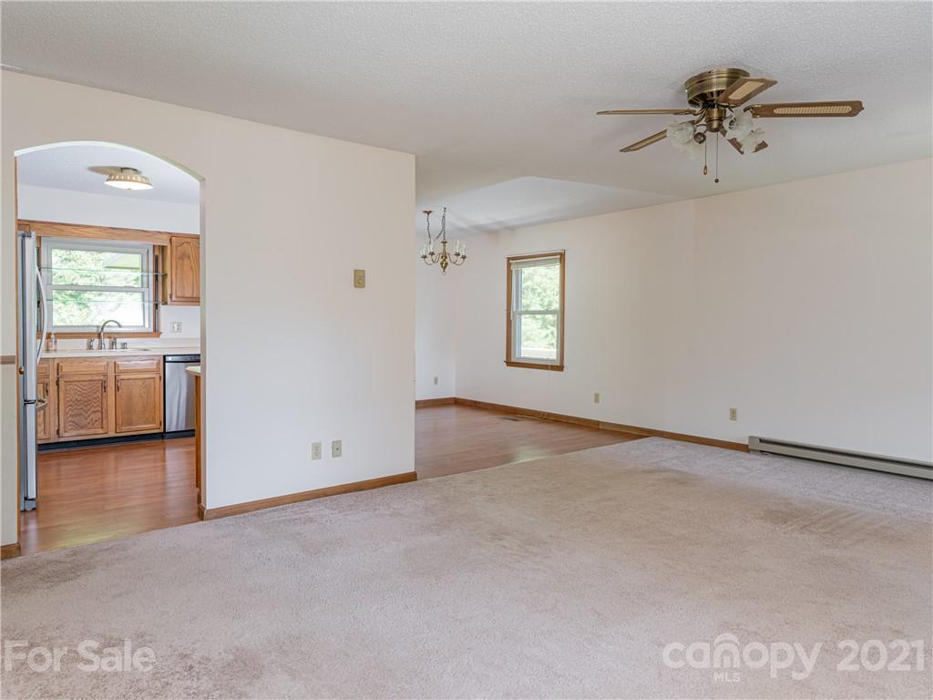 99 High Country Road Weaverville, NC 28787 - Photo 10 of 37 Gallery Image 10