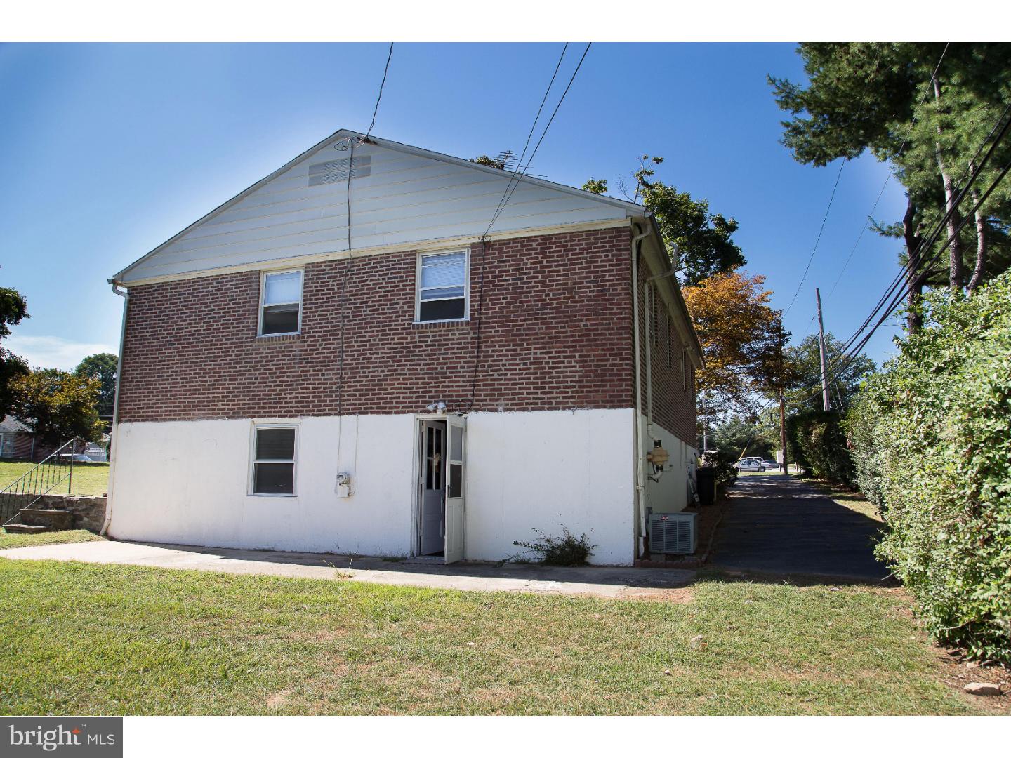 831 Springhaven Road Springfield, PA 19064 - Photo 3 of 22 Exterior Side