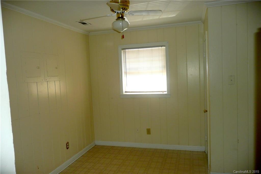 4324 Colebrook Road Charlotte, NC 28215 - Photo 19 of 24 Gallery Image 19