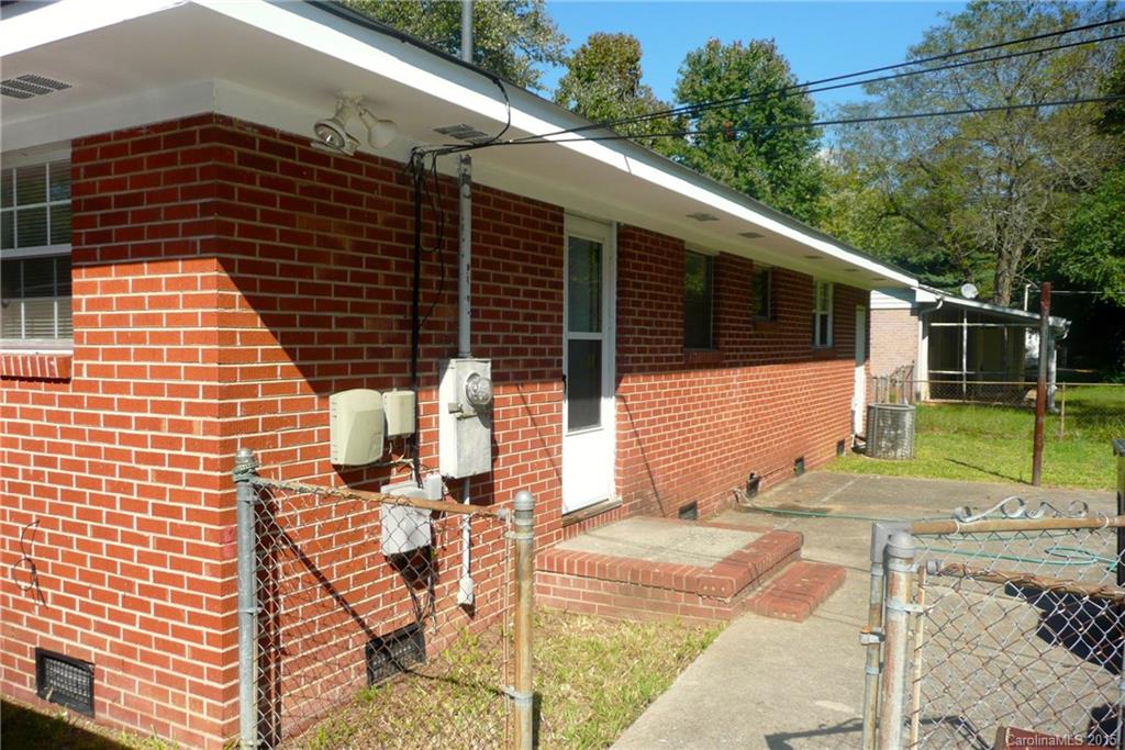 4324 Colebrook Road Charlotte, NC 28215 - Photo 23 of 24 Gallery Image 23