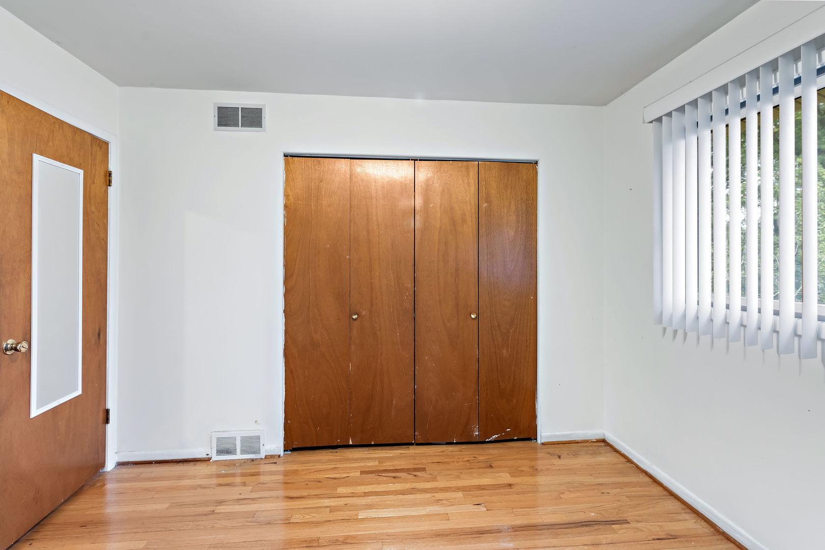 18807 Delta Road Homewood, IL 60430 - Photo 13 of 16 a view of wooden floor